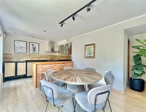 Imagen 9 de 30 de Casa En Venta En Vitacura: Sport Francés / Colegio Manquehue