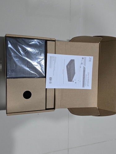 Zte Tv Box Xview + ( Nuevas) Negro Estándar (Usado)