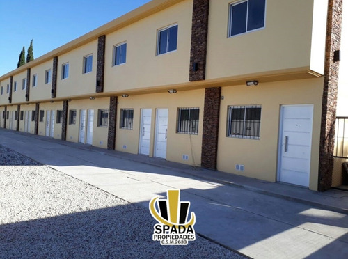 Alquiler Duplex 3 Ambientes C/cochera Y Patio San Miguel.