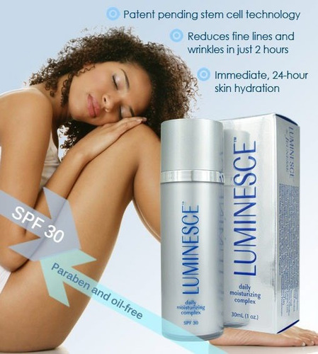 Jeunesse Luminesce Daily Moisturizing Complex