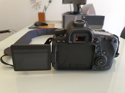 Imagen 4 de 8 de Canon Eos 6d Mark Ii (2) Dslr Full Frame Como Nueva!!!