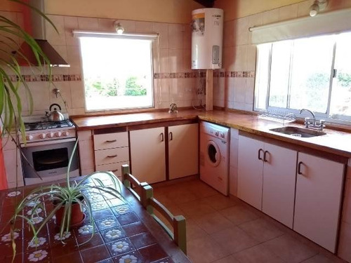 Hermoso Chalet En El Barrio Residencial Las Lomas