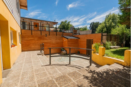 Venta 2 Casas + Restaurant Bustillo Km 13.900