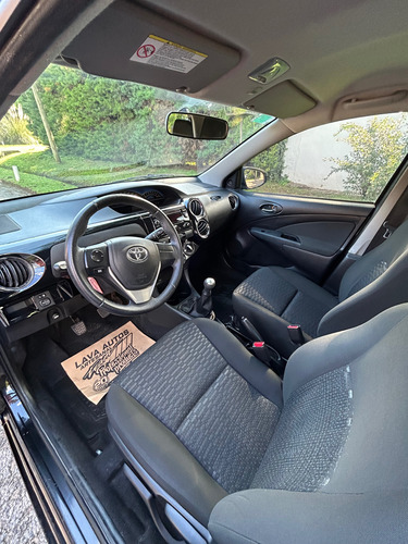 Toyota Etios 1.5 Xls