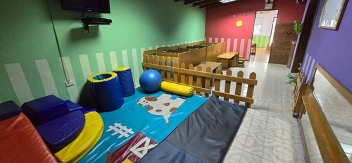Alquiler De Casa Para Unidad Educativa En La 4 Av. De Prebo