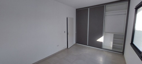 Imagen 3 de 4 de Departamento En Venta En Monte Grande