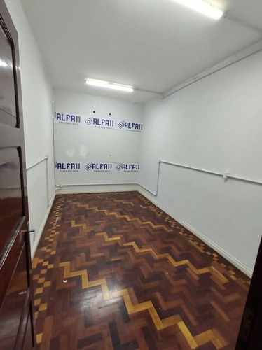 Área Comercial, 450 M2, 3 Garagens.