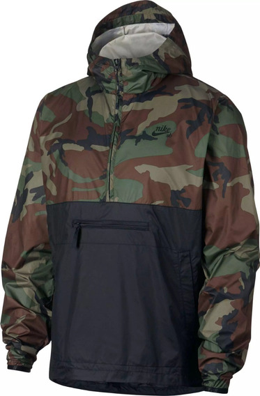 jaqueta camuflada nike