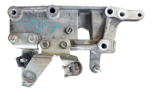 Base Soporte Riel Comun Inyectores Motor Hino 300 716 816 (Usado)