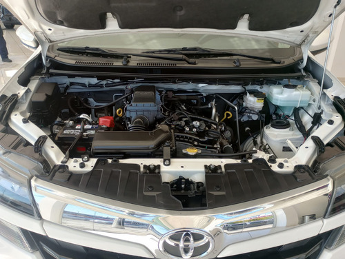 Toyota Avanza 1.5 Le At