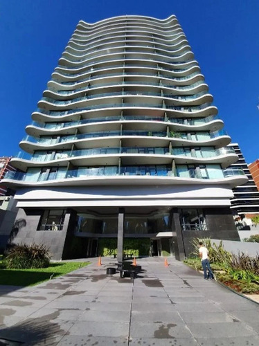 Venta Cochera Edificio View Libertador