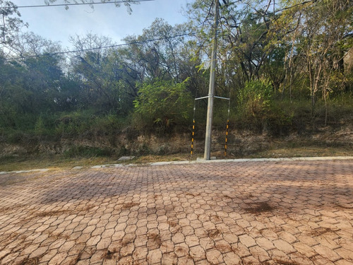 Venta Lote Gladiola 29 Dentro De Fracc Rancho San Diego Ixtapan De La Sal Edomex Con Vistas Panorámicas, Proyecto Y Todos Los Servicios Incluídos.