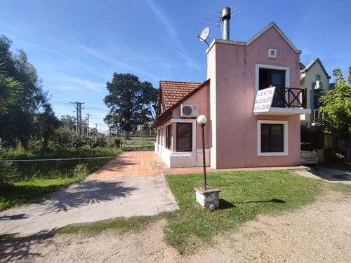 Venta Casa 3 Dormitorios - Barrio Privado, Lagomar