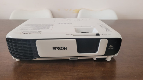 Proyector Epson Powerlite S41+ 3300 Lumen Svga Hdmi Usb (Usado)