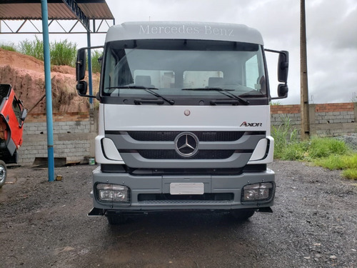 Mercedes-bens Axor 3131 6x4 Ano 2014 Caçamba Traçado