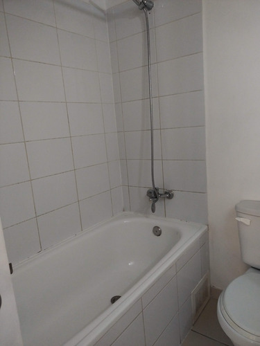 Vco Arrienda 1 Dormitorio 1 Baños A 3 Min. Metro Las Rejas