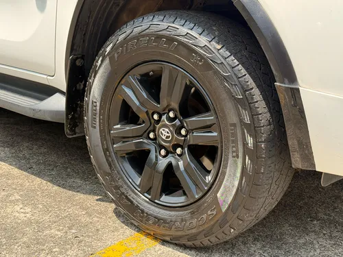 Toyota Fortuner 2.7l
