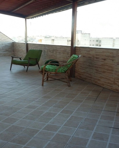 Imagem 4 de 15 de Cobertura Ampla Arejada Quintal Com 1 Quarto, 60m² - Pilares. - Aea1054