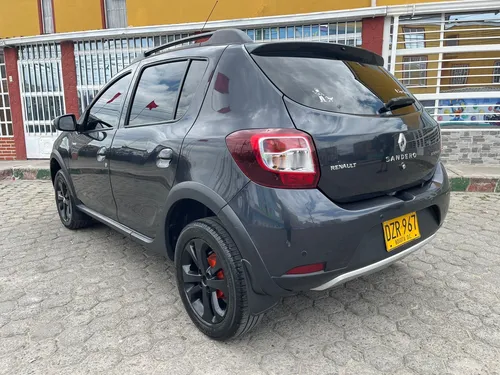 Renault Stepway 1.6 Trek Intens