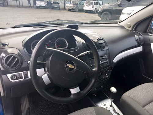 Imagen 10 de 16 de Chevrolet Aveo Lt