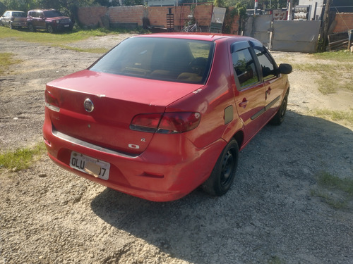 Fiat Siena 1.0 El Flex 4p