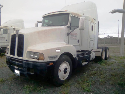 Imagen 1 de 2 de Tractocamión Kenworth T600