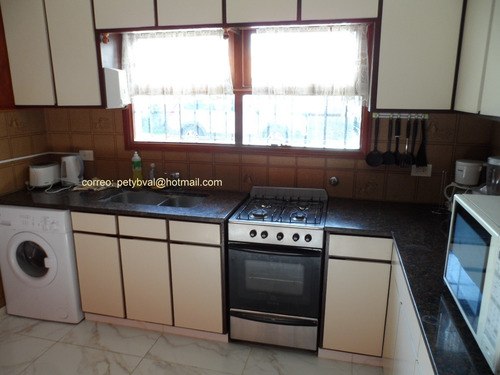 Imagen 6 de 20 de Chalet Para 12 Personas. Mar Del Plata