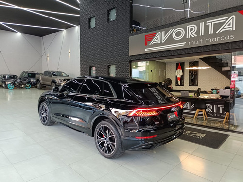Audi Q8 3.0 Performance 55 Tfsi Quattro (mhev) 5p Hibrido