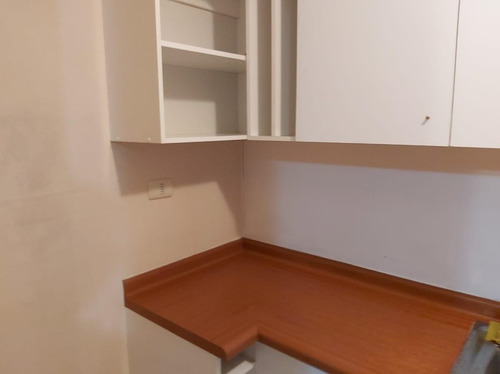 A 3 Cuadras Del Centro $330.000 Con Gastos Comunes Incluidos