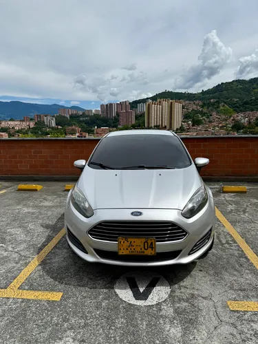 Ford Fiesta 1.6 Hatchback Se