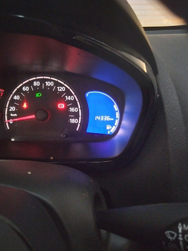 Renault Kwid 2018 1.0 Sce 66cv Intense