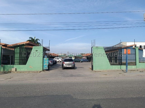 / /  Mehilyn Perez Vende Excelente Local Comercial En Cabudare Zona La Piedad Norte //