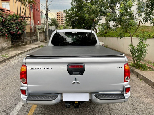 Imagem 3 de 13 de L200 Triton Glx 4x4 Cambio Manual