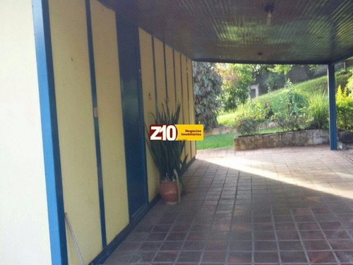 Ch04591 - Lagos De Shanadu - Z10 Imóveis - At 5.403m² - Ac 132m² - 03 Dormitórios Sendo 01 Suíte, Sala - Ch01817 - 3278787