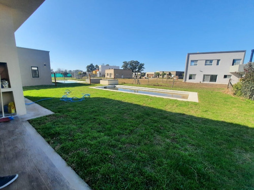 Imagen 16 de 16 de Casa En Venta San Ramon Pilar Del Este