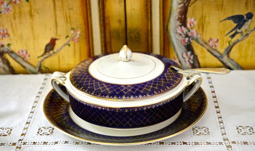 Sopera Con Presentoire A. Meakin England Bleu De Roi C1914 (Usado)