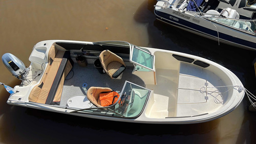 Imagen 8 de 19 de Lancha Pacu 5,60 Con Motor Honda 60 Hp 4 Tiempos