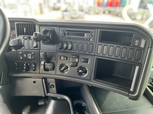 Caminhão Scania R 440 6x2 Truck 2018 Branco R 450 R450 R440