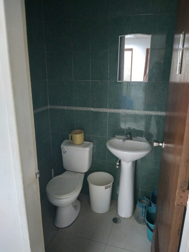 Imagen 9 de 10 de Se Vende Local Para Consultorio 67m2 Esquina De Padre Sierra