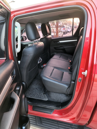 Imagen 13 de 14 de Toyota Hilux 2018 2.8 Cd Srx 177cv 4x4 At