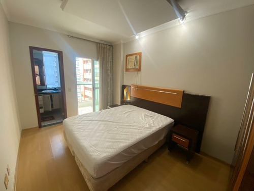 Imagem 9 de 24 de Aluga-se Amplo Apartamento 03 Quartos Mobiliado Na Praia De Itapoã. - 22030