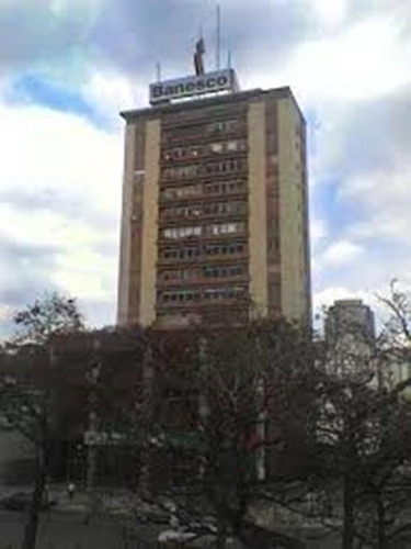  Fabiola Massip Vende Oficina Comercial- Consultorios En Av Bolivar Torre Unida Valencia Fab-102 
