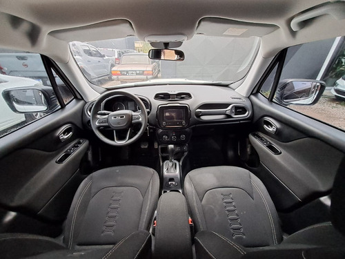 Jeep Renegade 1.8 Sport At6
