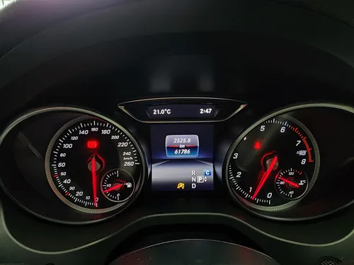 Mercedes-Benz Clase GLA 2.0 250 Cgi Sport Sin Techo At