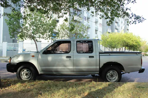 Nissan Frontier 2.4l 4x2