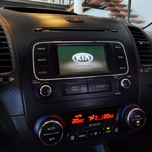 Kia Cerato 1.6 Ex At6