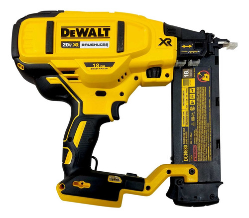 Clavadora Inalám Clavos Brushless Dewalt Dcn680b Sin Batería