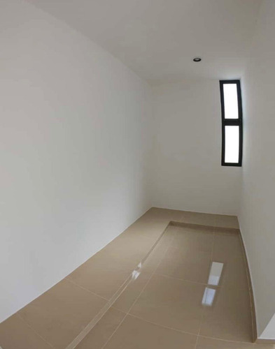 Casa En Venta Merida, Conkal Privada Praderas Del Mayab, Modelo 3, Doble Altura, Entrega Inmediata