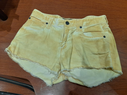 Short Ay Not Dead Amarillo Con Det T 26 !