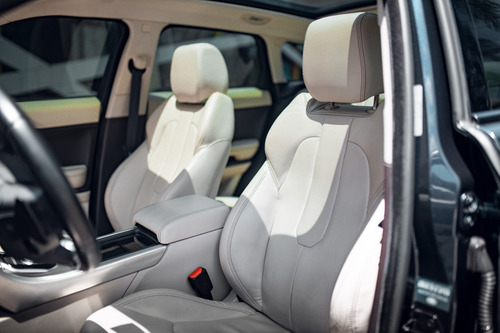 Land Rover Range Rover Evoque 2.2 SDA PRESTIGE 4X4 16V DIESEL 4P AUTOMÁTICO